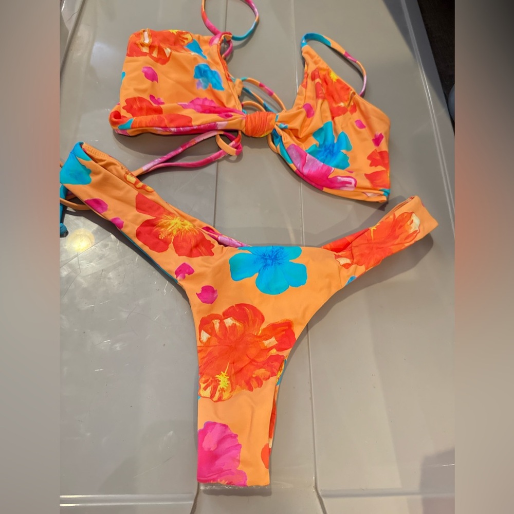 midori bikinis set